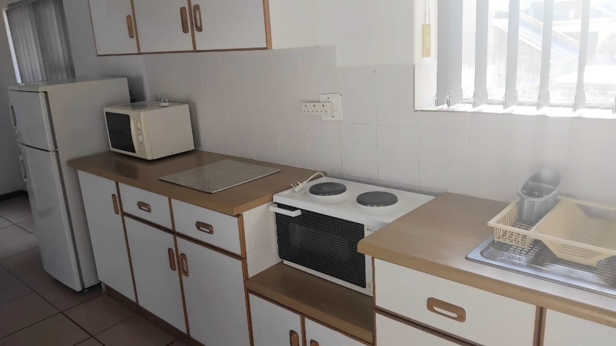 To Let 1 Bedroom Property for Rent in Myburgh Park Western Cape